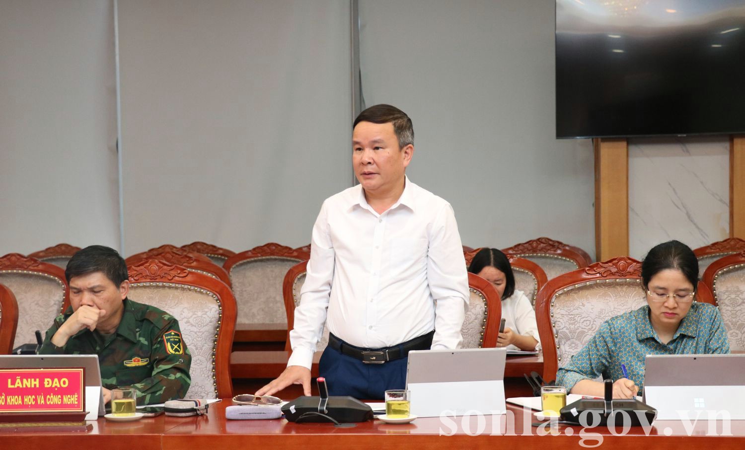 anh tin bai